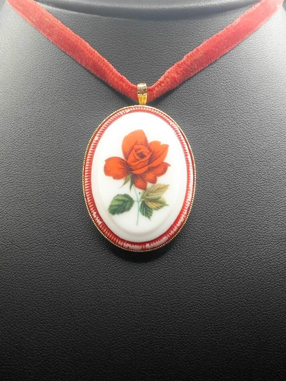 West Germany Porcelain Rose Floral Cameo Transfer Velvet Vintage Choker Necklace